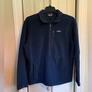 Navy Patagonia pullover